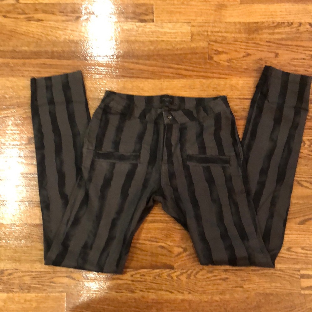 NWOT LIEBESKIND BERLIN SZ 28 black/green jeans